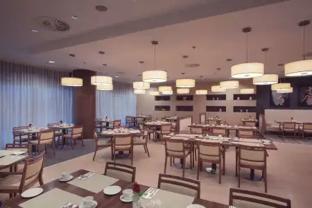 DoubleTree by Hilton Kosice - 31