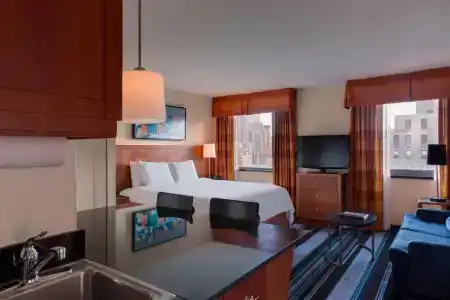 Residence Inn by Marriott New York Manhattan/Times Square - 50