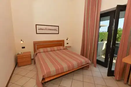 Miramare Residence Guest House - 48