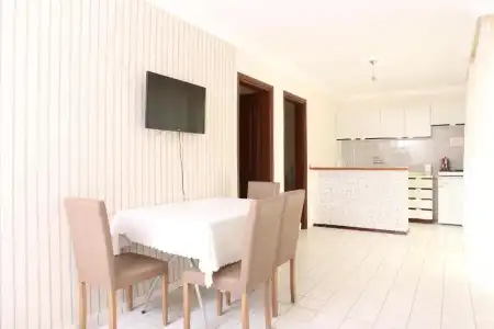 Sunset Village Apart - 37