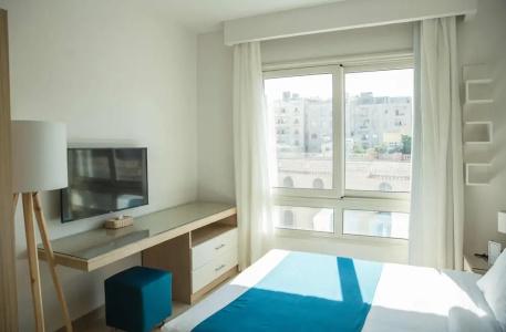 Redcon Suites - 293