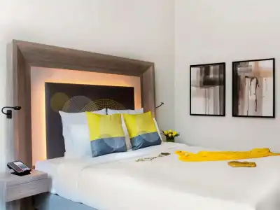 Novotel Bur Dubai - 15