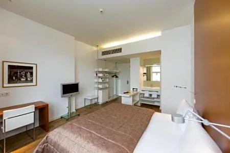 Ellington Berlin - 33