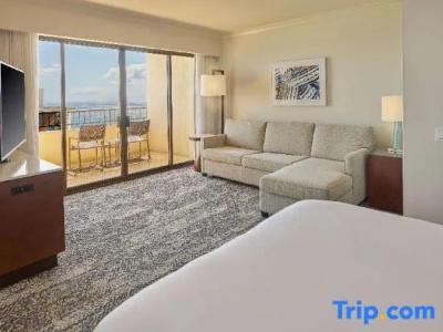 Hilton Hawaiian Village Waikiki Beach Resort - 483