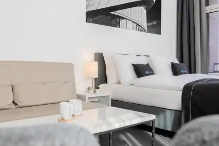 Garner Berlin - Gendarmenmarkt by IHG - 67