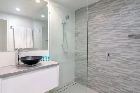 Mandalay Luxury Beachfront Apartments - 116