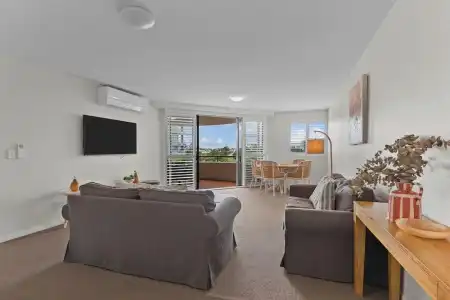 The Oasis Apartments - 80