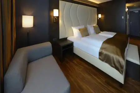 Plaza Premium Darmstadt - 3