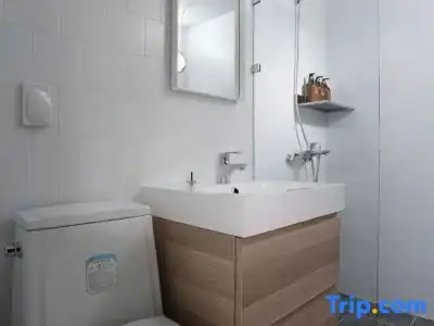Hillside - 110