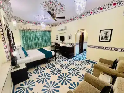 Umaid Bhawan - A Heritage Style Boutique - 3