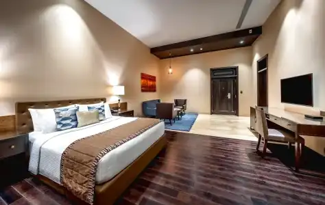 Kenilworth, Kolkata - 84