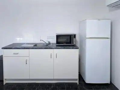 Arkana Motor Inn & Terrace Apartments - 46