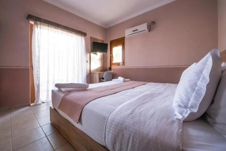 Cyrenia Guesthouse - 51