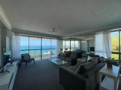 Gemini Court Holiday Apartments - 379