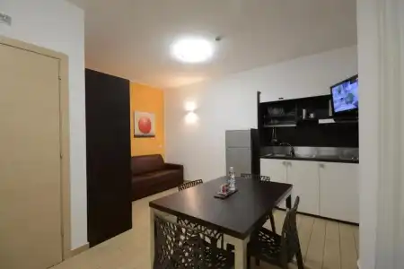 Kiara Residence - 31