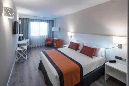 Catalonia Sabadell - 36