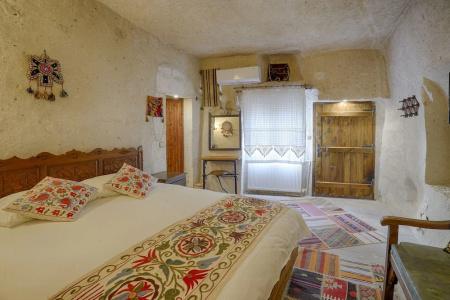 Tulip Cave Suites - 72