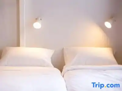 Nornyaowarat Hostel - 60
