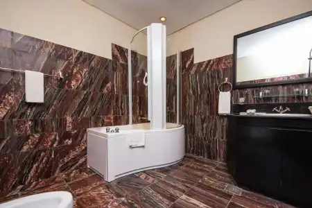 Radisson Blu Doha - 75