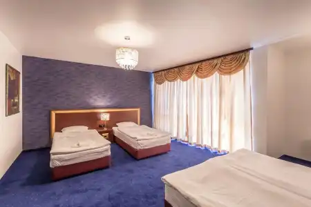 Elegance - 73