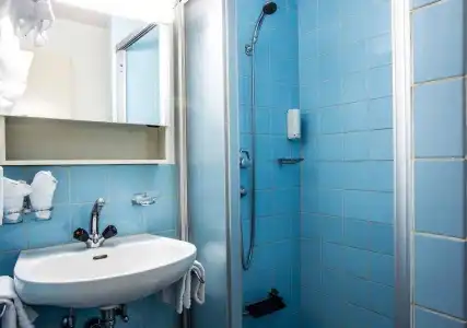 Budget Hostel - 5