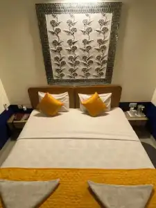 Chitra Katha - A Story Per Stay - 112