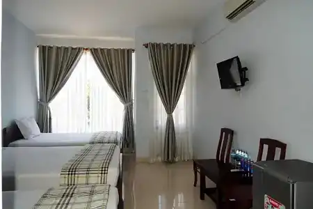 Quang Nhat - 3