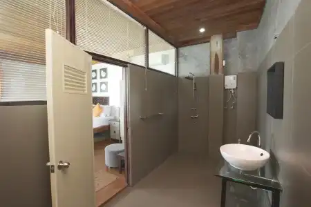 Milky Bay Resort - 9