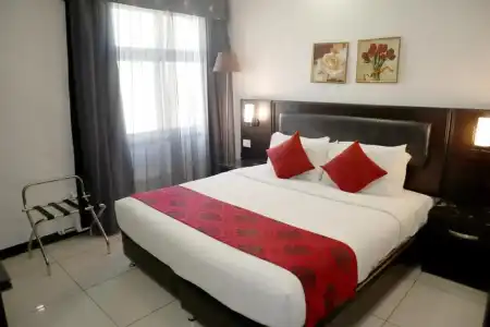 Easy Inn Suites - 31