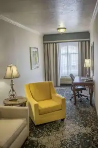 Best Western Plus Abbey Inn - 37