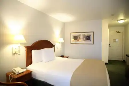 Baymont by Wyndham Bellingham - 32