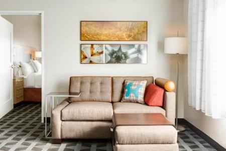 TownePlace Suites Orlando Airport - 4