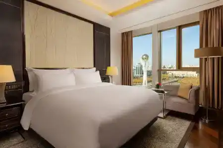 The Ritz-Carlton - 79