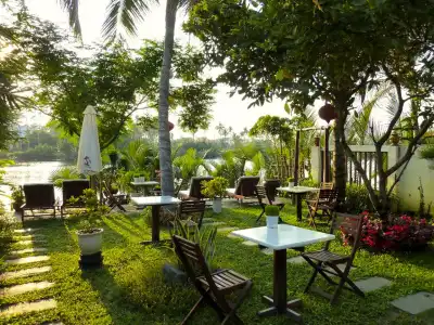 Riverside Oasis Villa - 39