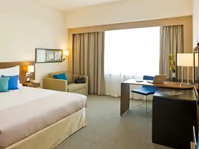 Novotel Deira Creekside Dubai - 42