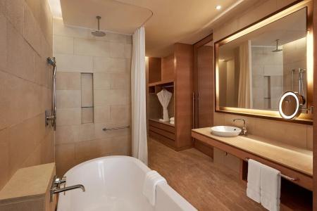The Westin Mumbai Garden City - 54