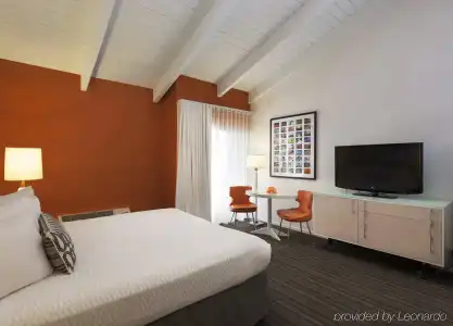 The Inn at Venice Beach - 13