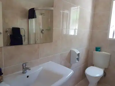 Aarangi Motel - 7