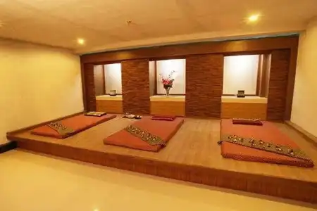 Convenient Grand (SHA Extra Plus) - 13