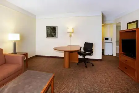 La Quinta Inn by Wyndham Austin Capitol / Downtown - 56