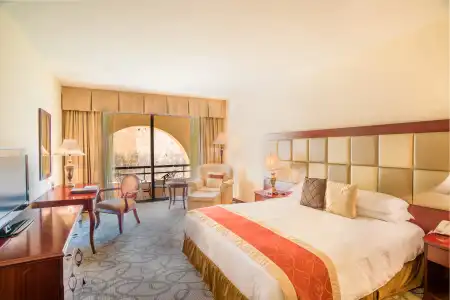 Grand Excelsior - 2