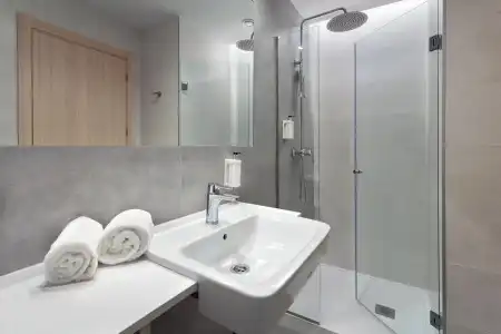 B&B Madrid Alcorcón - 8