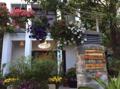 East West Villa - 21