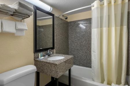 Quality Inn Daytona Beach Oceanfront - 59