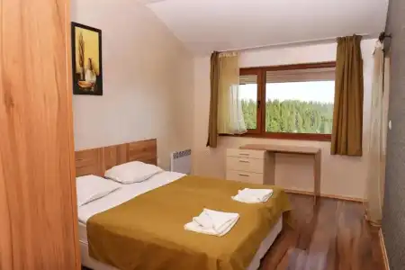 Forest Nook Aparthotel - 2