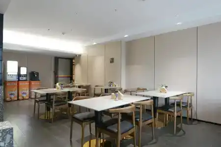 Paco Business Tianhe Coach Terminal Branch - 10