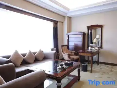Nanjing Grand - 122
