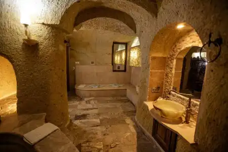 Oread Cave Suites - 153