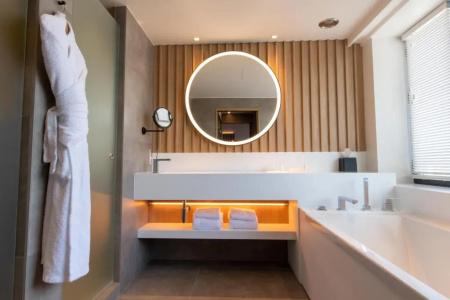 Best Western Premier Hôtel de la Paix - 74