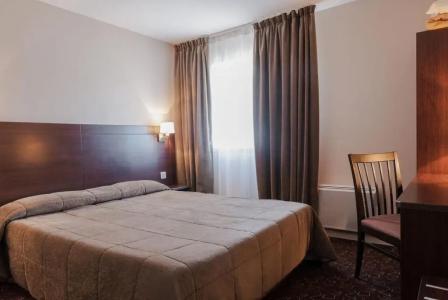 Sure by Best Western Caen Mémorial - 41